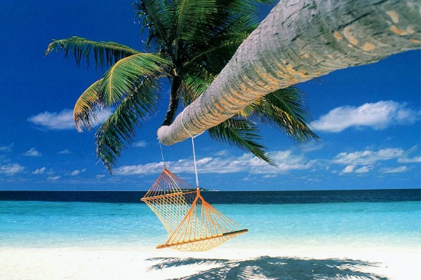 Varadero_Cuba_Beach_Swing